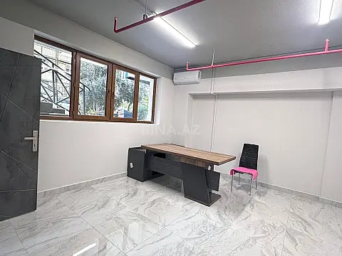 Satılır obyekt 315 m²