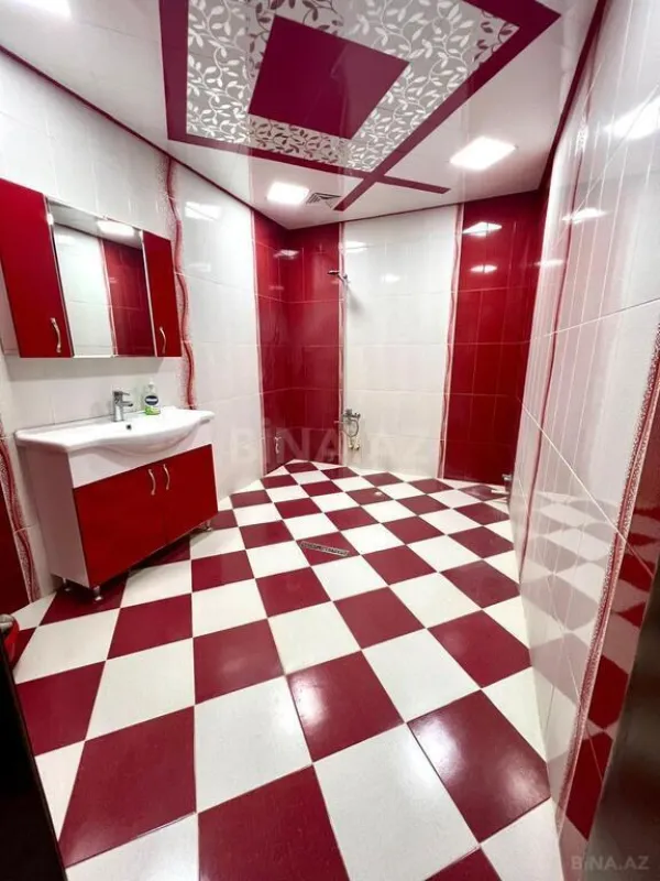 Satılır 3 otaqlı mənzil 120 m²