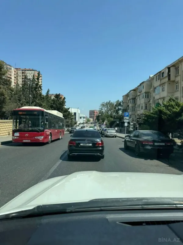 Satılır 2 otaqlı mənzil 55 m²