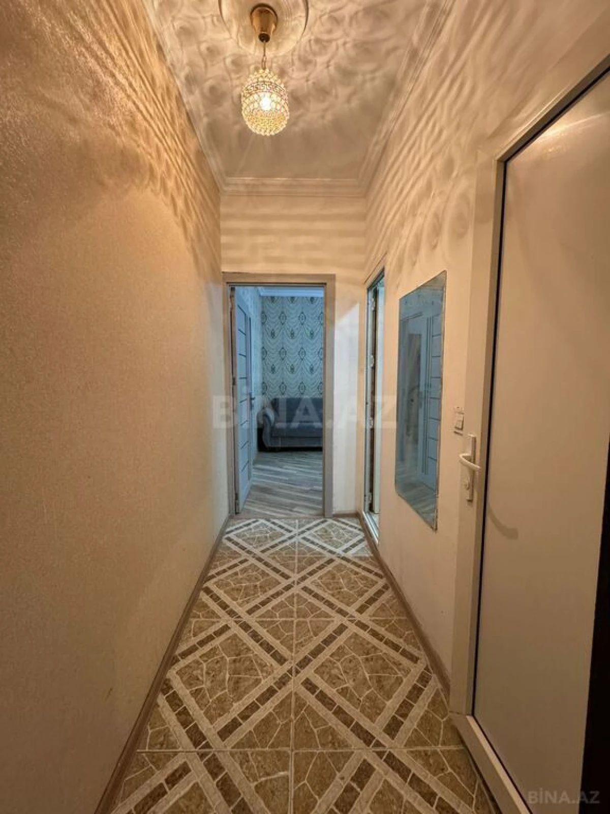 Satılır 2 otaqlı mənzil 55 m²