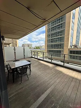 Kirayə verilir 2 otaqlı mənzil 90 m²