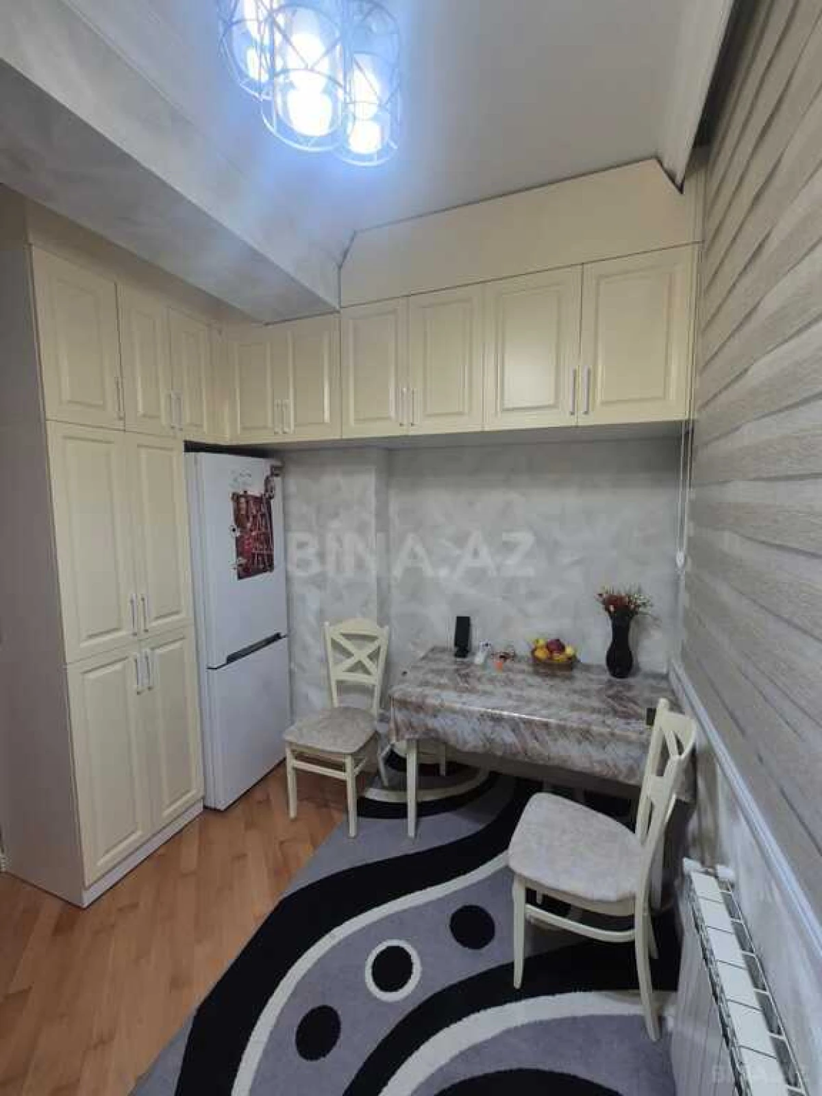 Satılır 3 otaqlı mənzil 97 m²