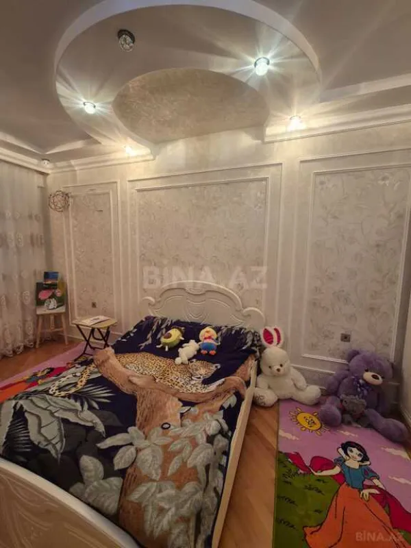 Satılır 3 otaqlı mənzil 97 m²