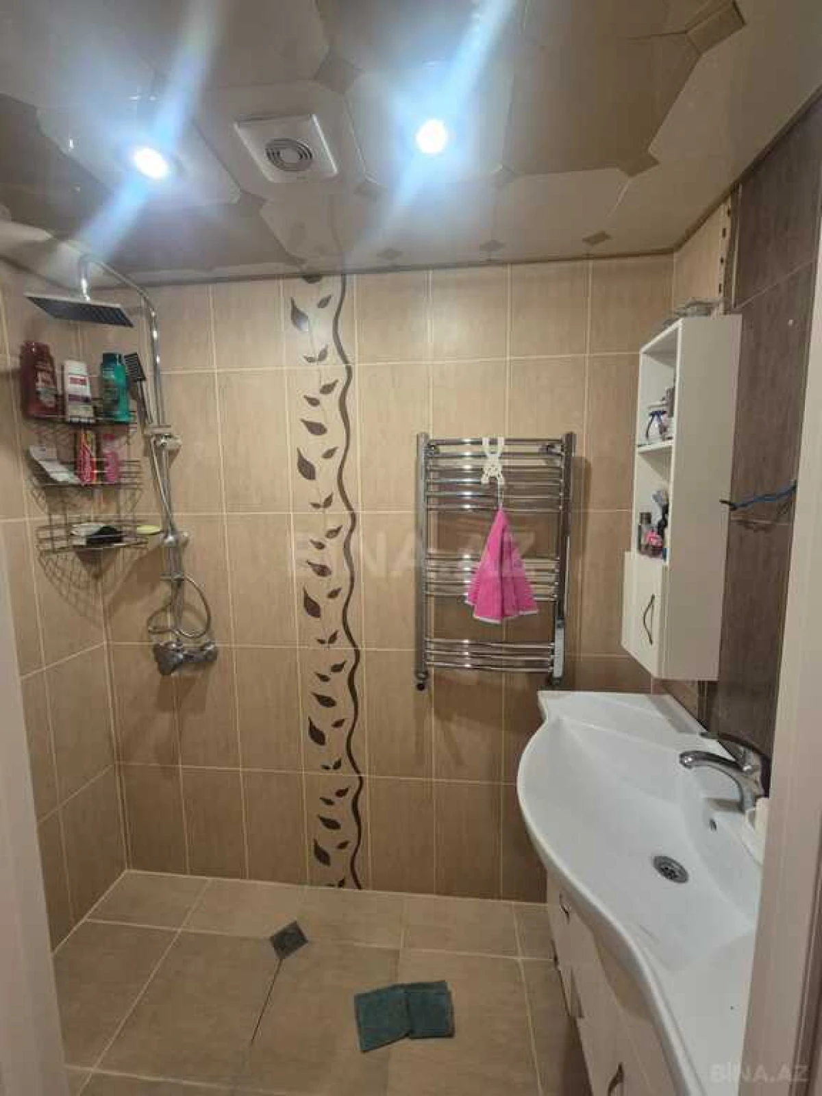 Satılır 3 otaqlı mənzil 97 m²
