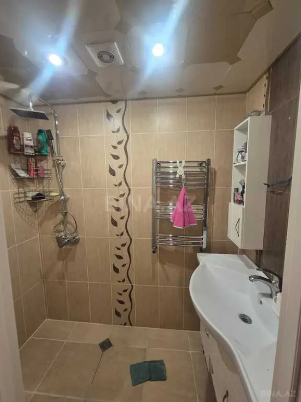 Satılır 3 otaqlı mənzil 97 m²