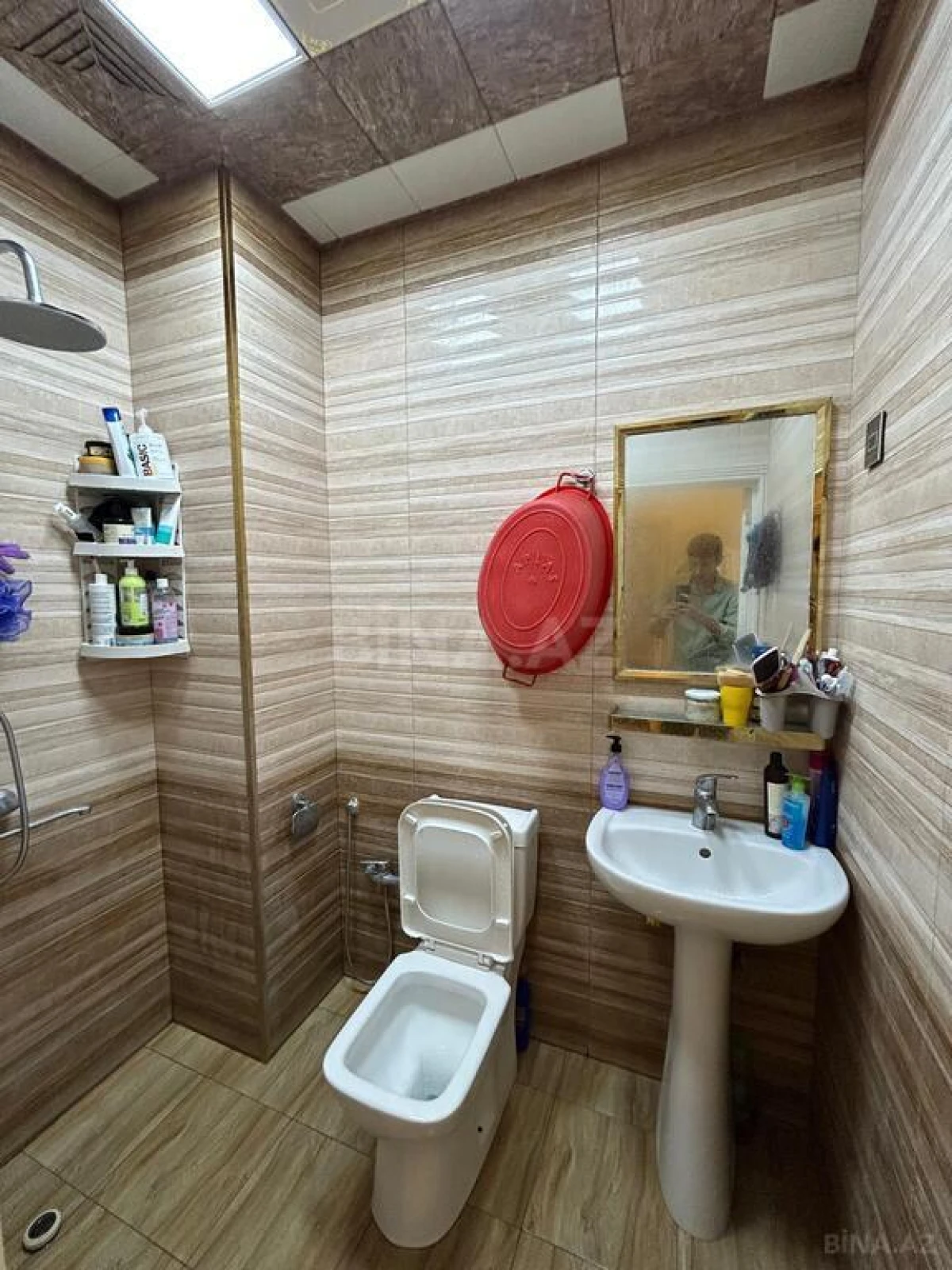 Satılır 2 otaqlı mənzil 70 m²
