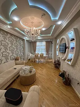 Satılır 2 otaqlı mənzil 70 m²