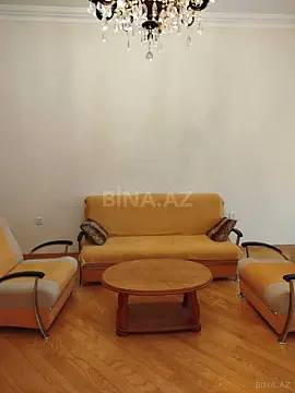 Satılır 3 otaqlı mənzil 137 m²