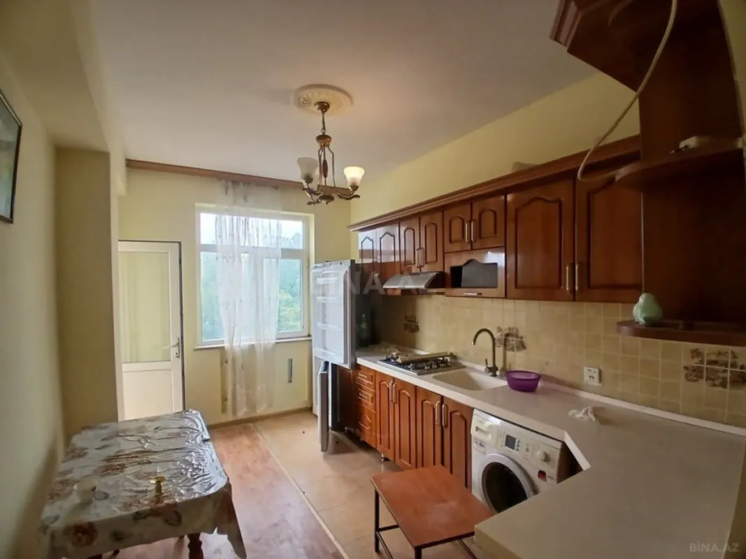 Satılır 3 otaqlı mənzil 86 m²