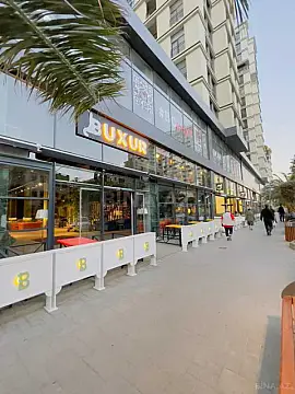 Satılır 4 otaqlı mənzil 128 m²