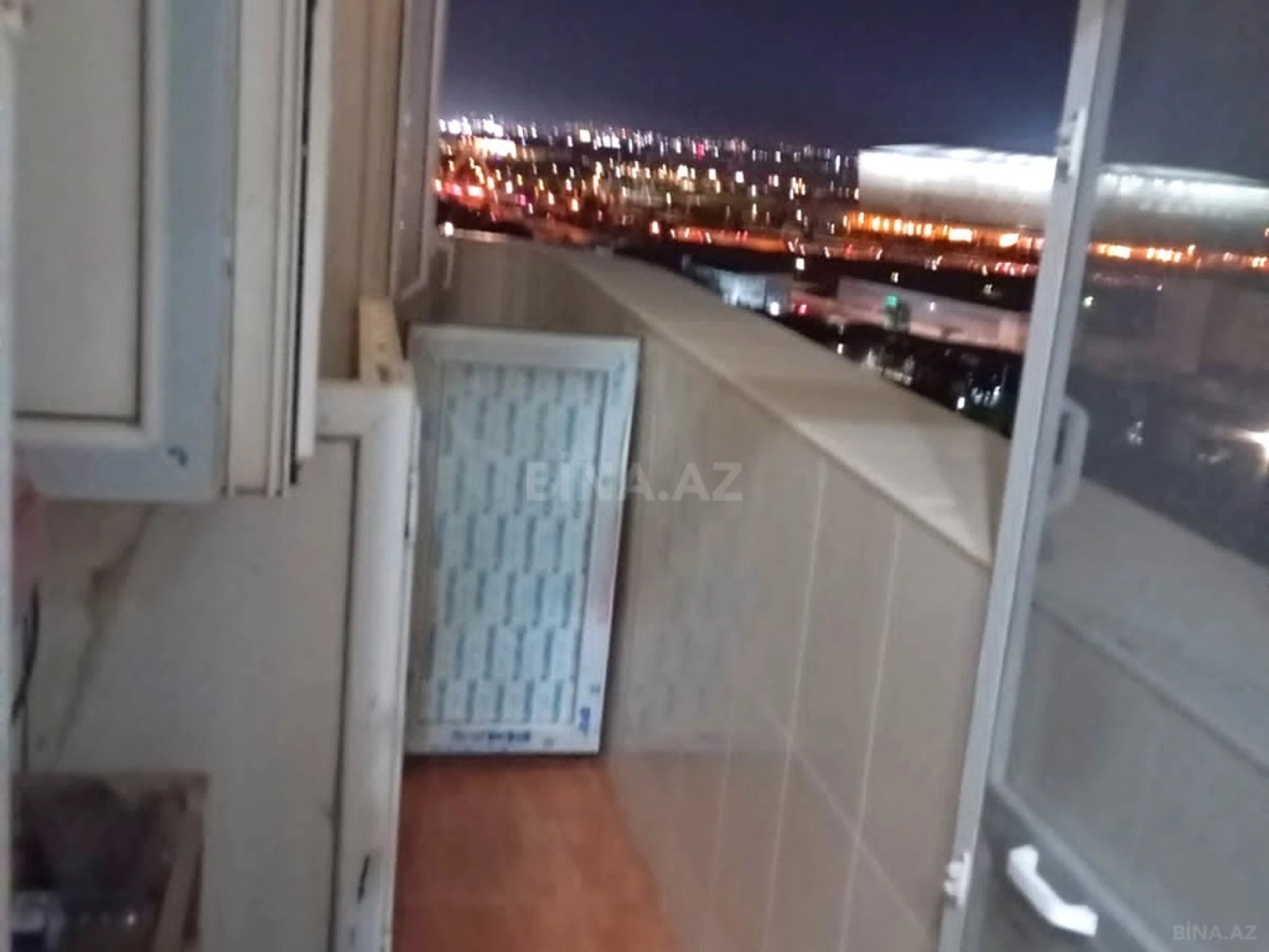 Satılır 3 otaqlı mənzil 115 m²