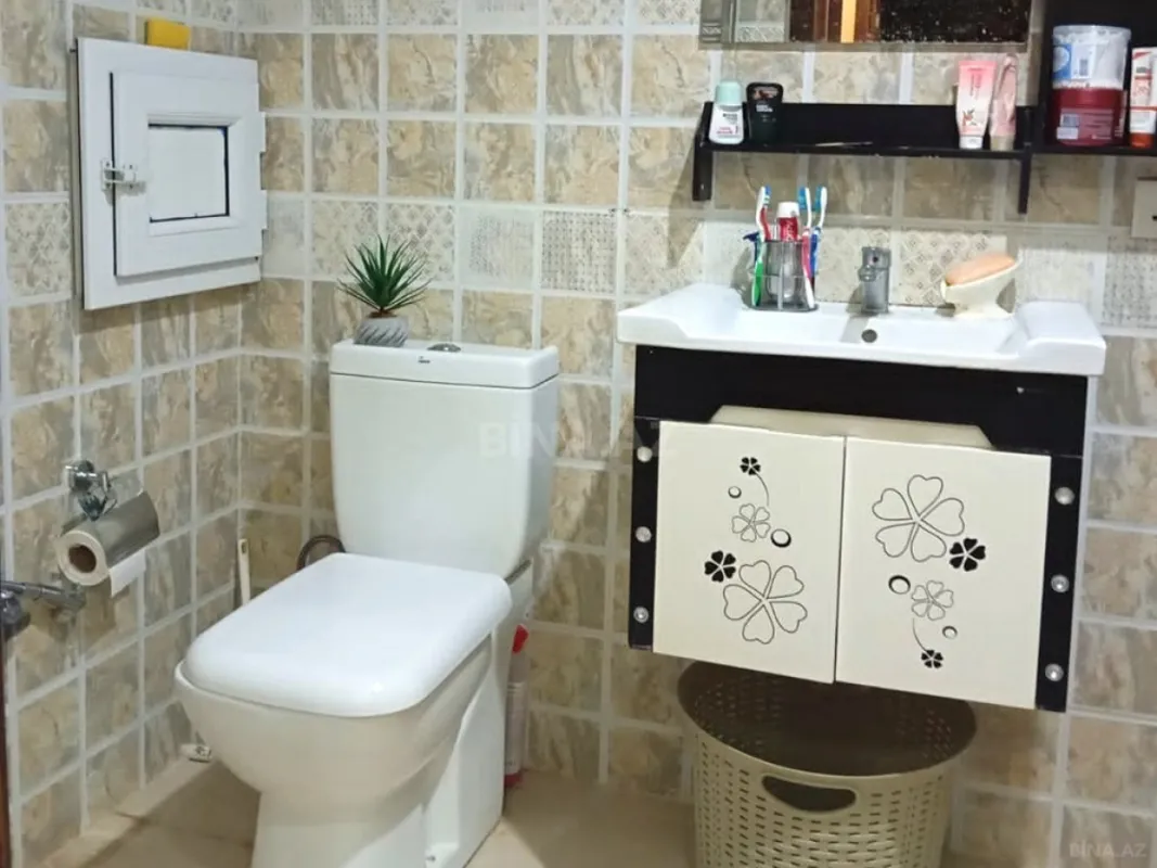 Satılır 3 otaqlı mənzil 115 m²