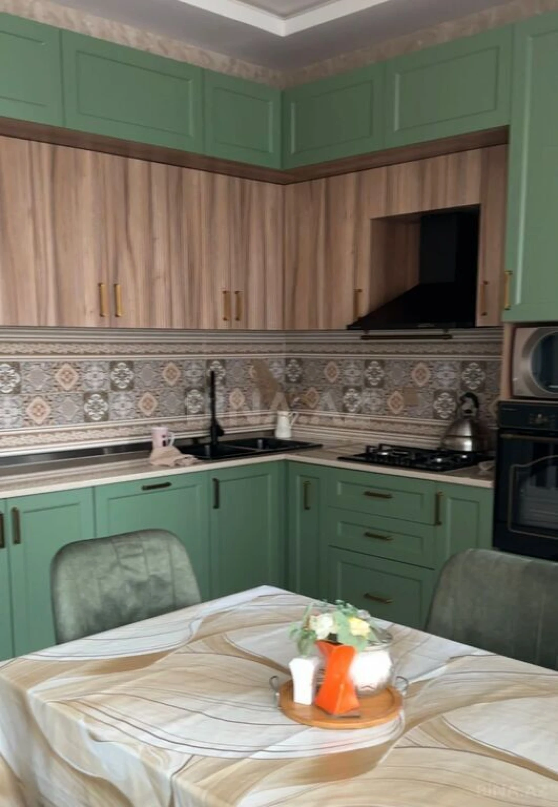 Satılır 2 otaqlı mənzil 70 m²