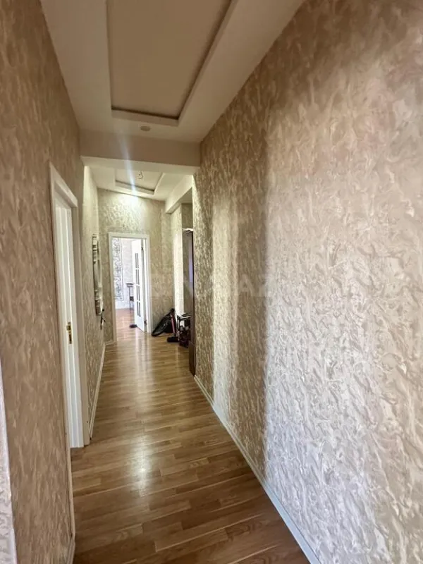 Satılır 2 otaqlı mənzil 70 m²