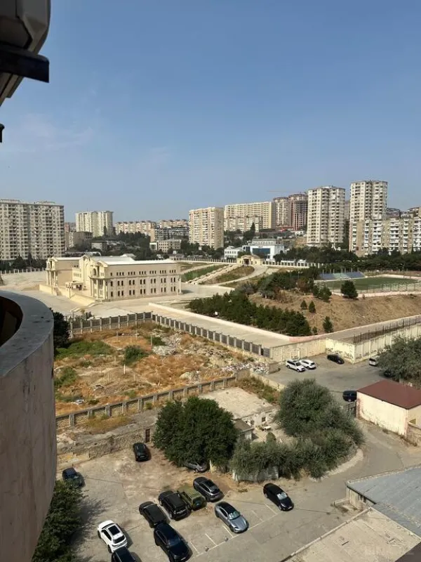 Satılır 2 otaqlı mənzil 70 m²