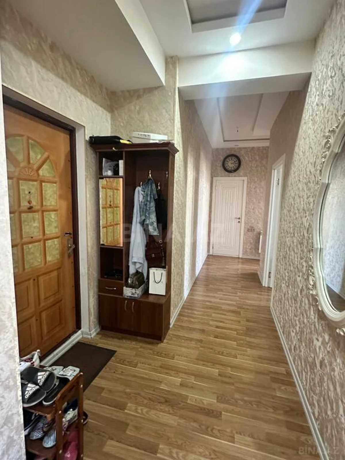 Satılır 2 otaqlı mənzil 70 m²