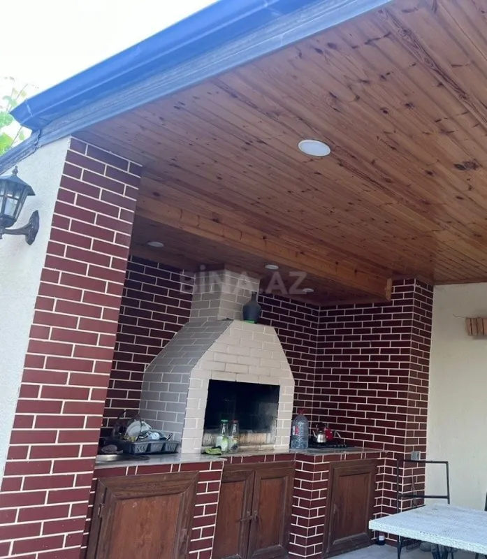 Satılır 3 otaqlı həyət evi 160 m²