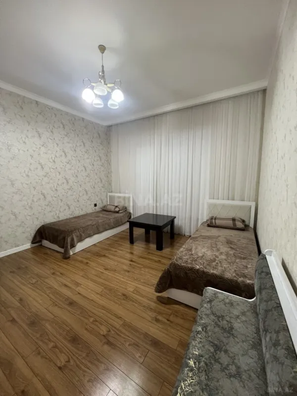 Satılır 3 otaqlı həyət evi 160 m²