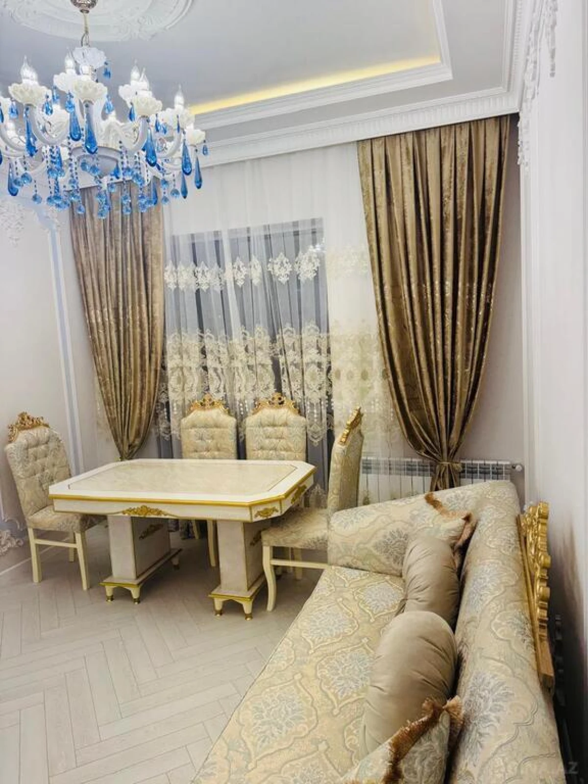 Satılır 2 otaqlı mənzil 65 m²