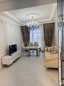 Satılır 2 otaqlı mənzil 65 m²