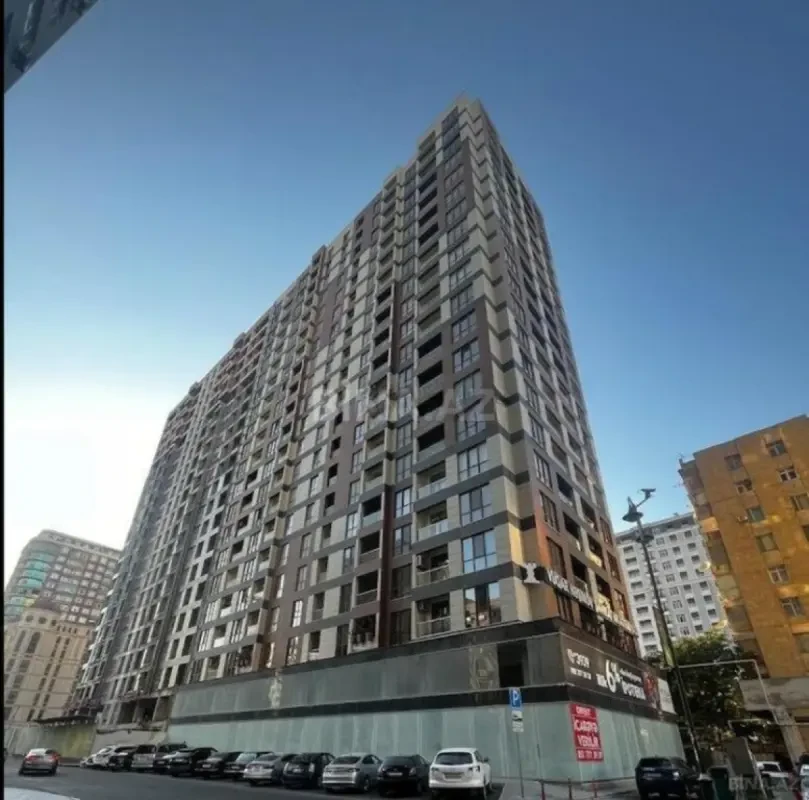 Satılır 2 otaqlı mənzil 55 m²