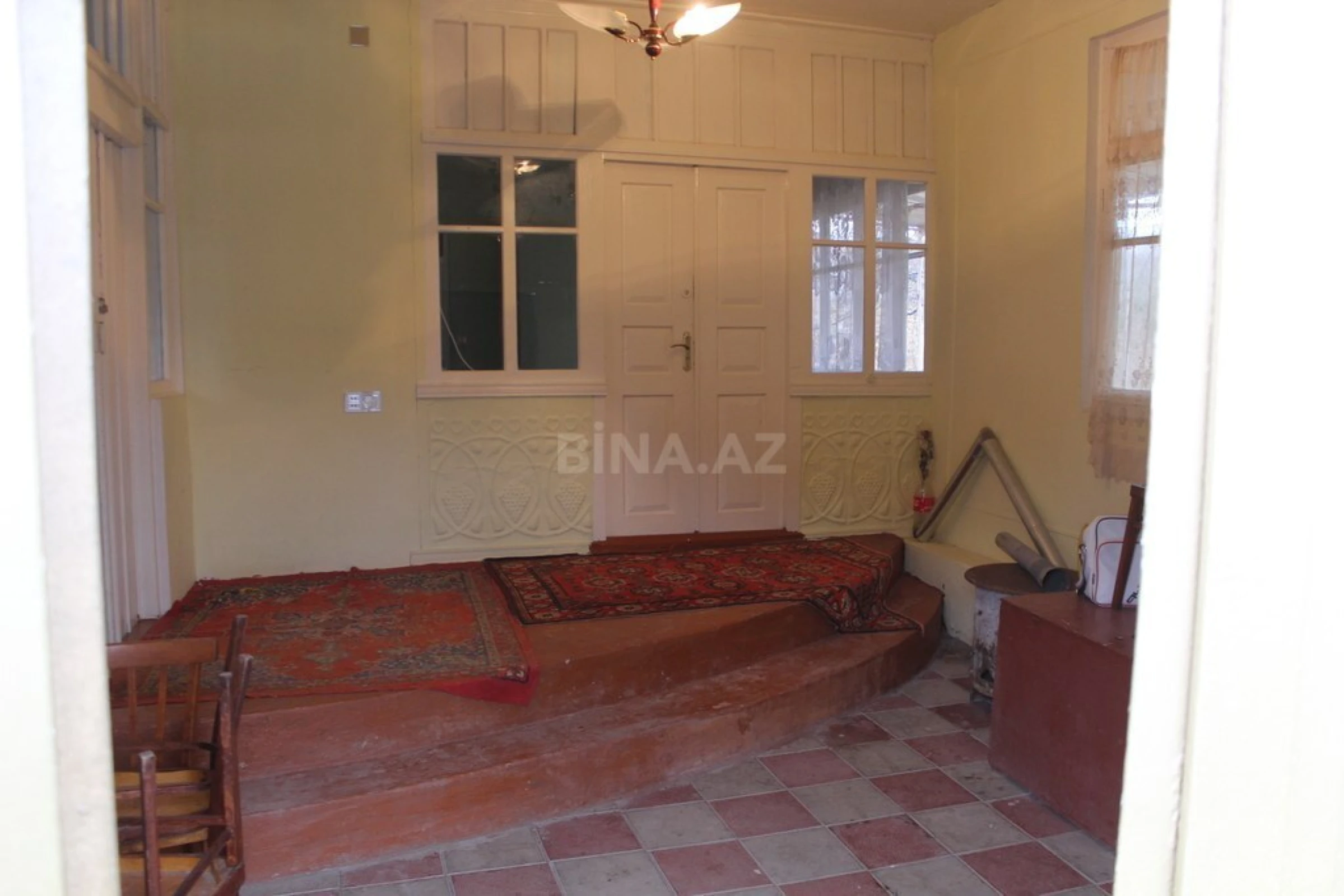 Kirayə verilir 2 otaqlı həyət evi 52 m²