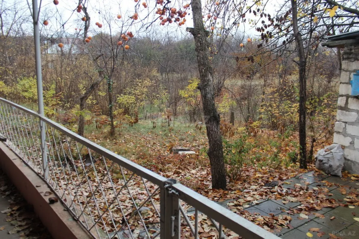 Kirayə verilir 2 otaqlı həyət evi 52 m²