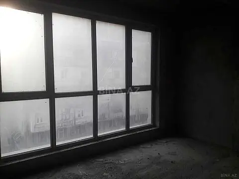 Satılır 3 otaqlı mənzil 189 m²