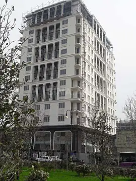 Satılır 3 otaqlı mənzil 189 m²