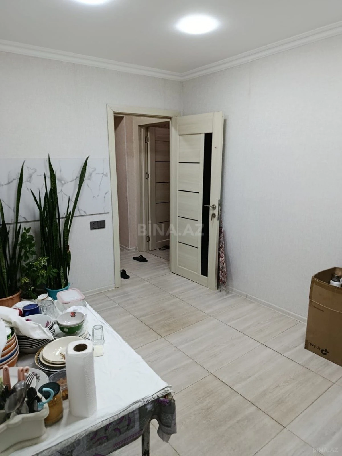 Satılır 4 otaqlı mənzil 105 m²