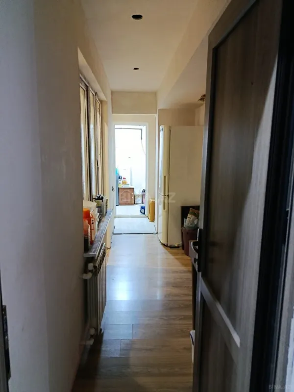 Satılır 4 otaqlı mənzil 105 m²