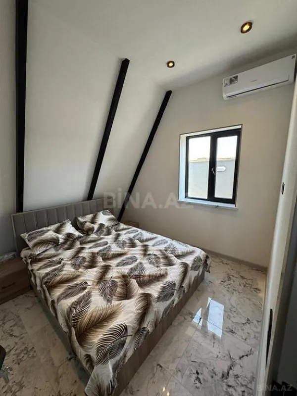 Kirayə verilir 4 otaqlı həyət evi 200 m²