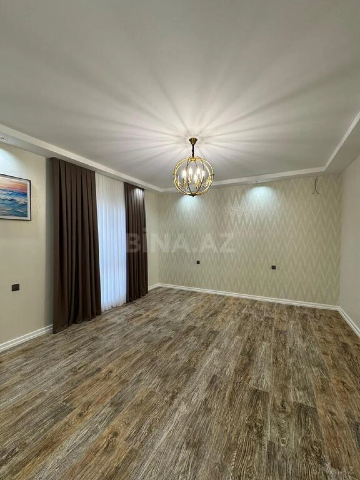 Satılır 5 otaqlı həyət evi 320 m²