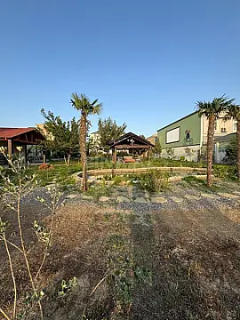 Satılır 5 otaqlı həyət evi 320 m²