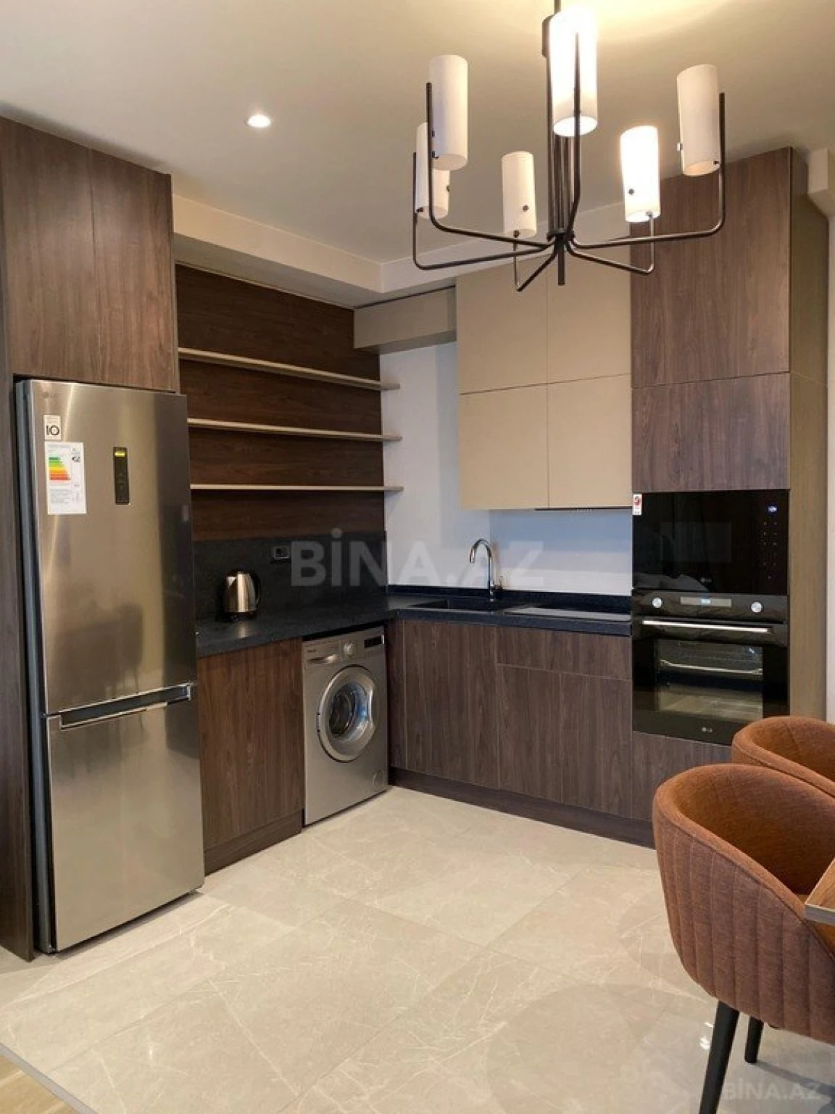 Satılır 1 otaqlı mənzil 57 m²