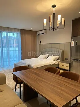 Satılır 1 otaqlı mənzil 57 m²