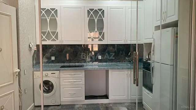 Satılır 3 otaqlı mənzil 96 m²