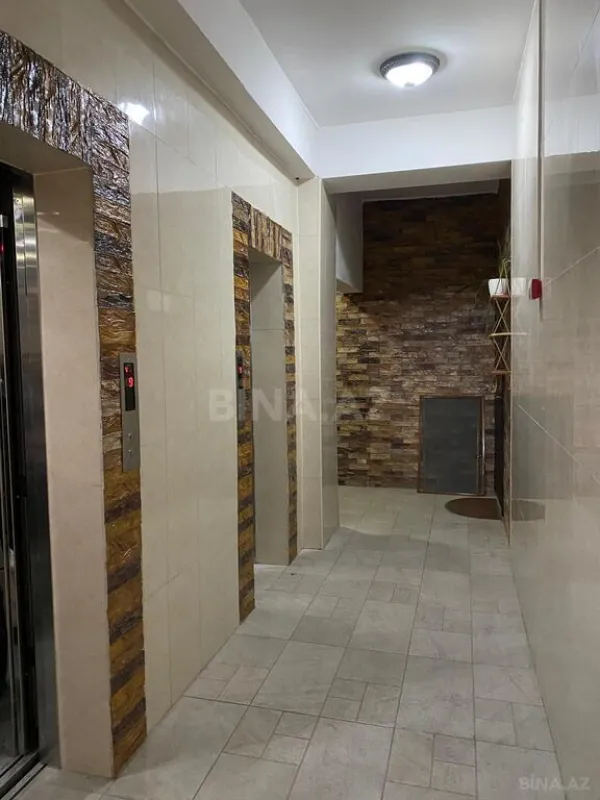 Satılır 2 otaqlı mənzil 90 m²