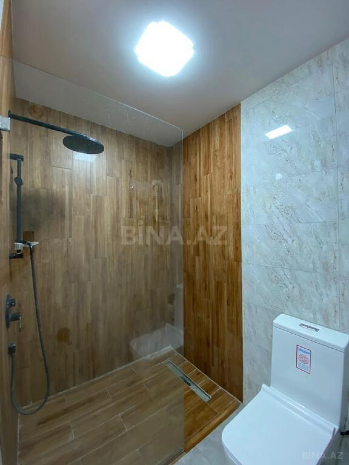 Satılır 2 otaqlı mənzil 90 m²