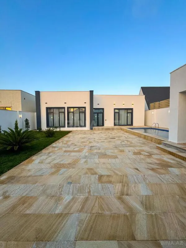 Satılır 4 otaqlı həyət evi 190 m²