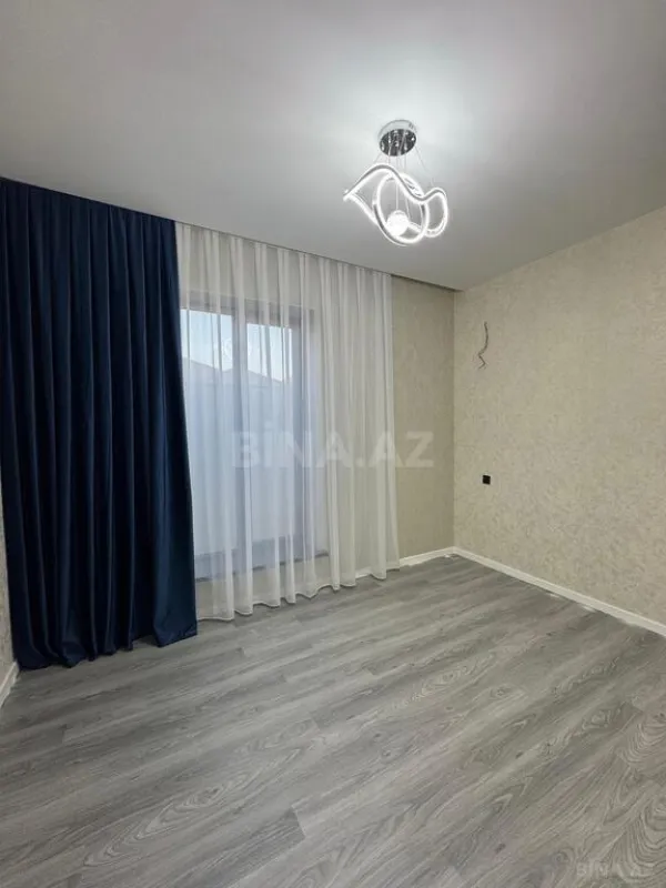 Satılır 4 otaqlı həyət evi 190 m²
