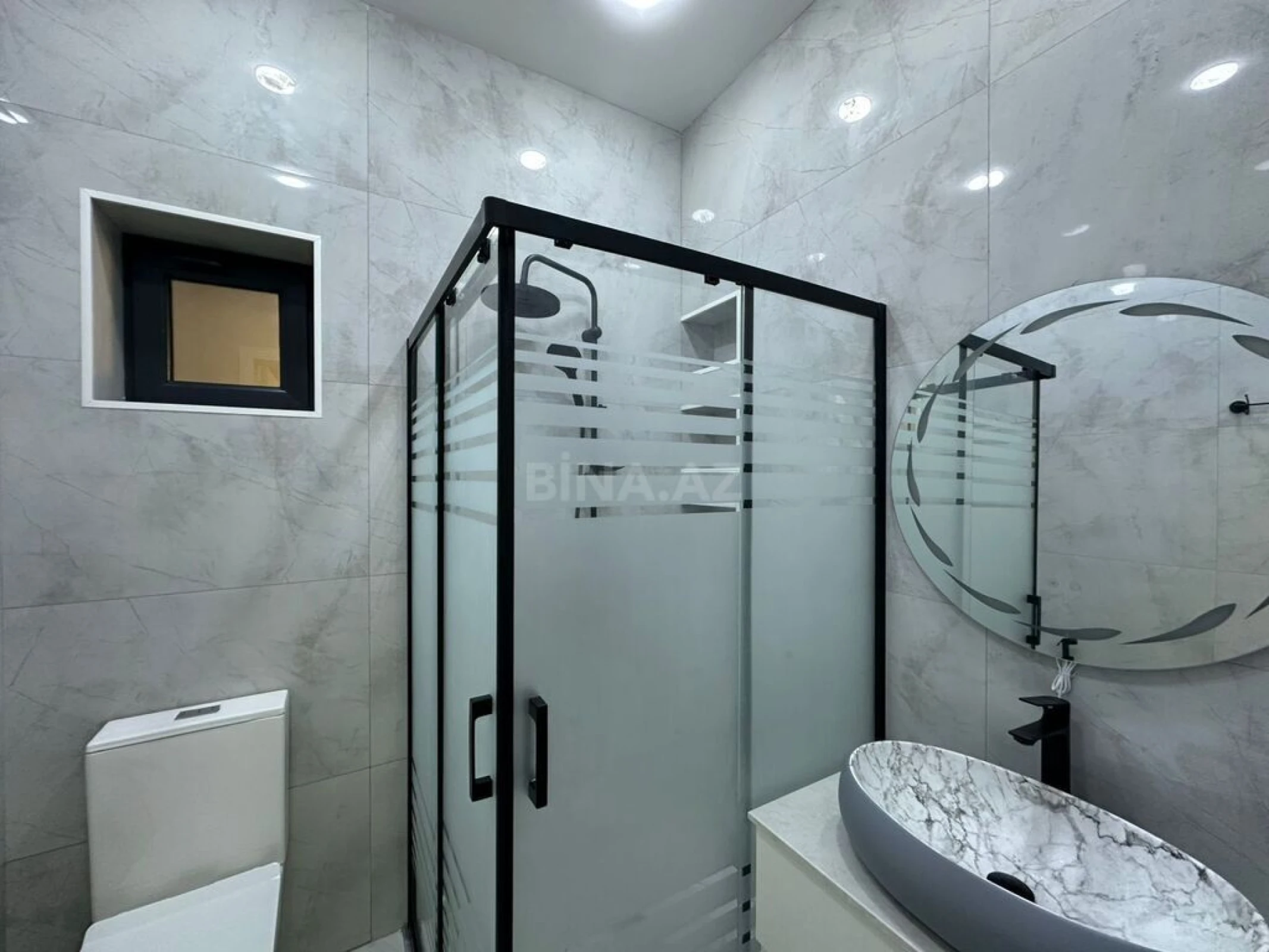Satılır 4 otaqlı həyət evi 190 m²