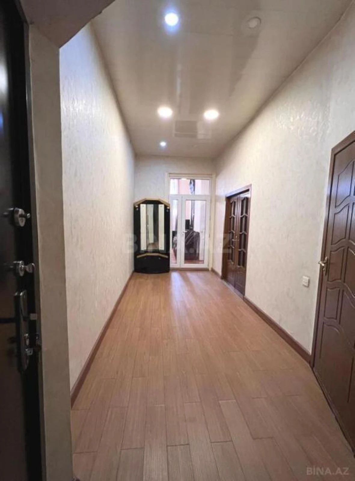 Satılır 3 otaqlı mənzil 100 m²