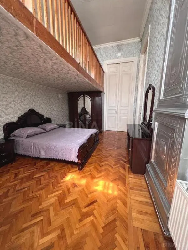 Satılır 3 otaqlı mənzil 100 m²