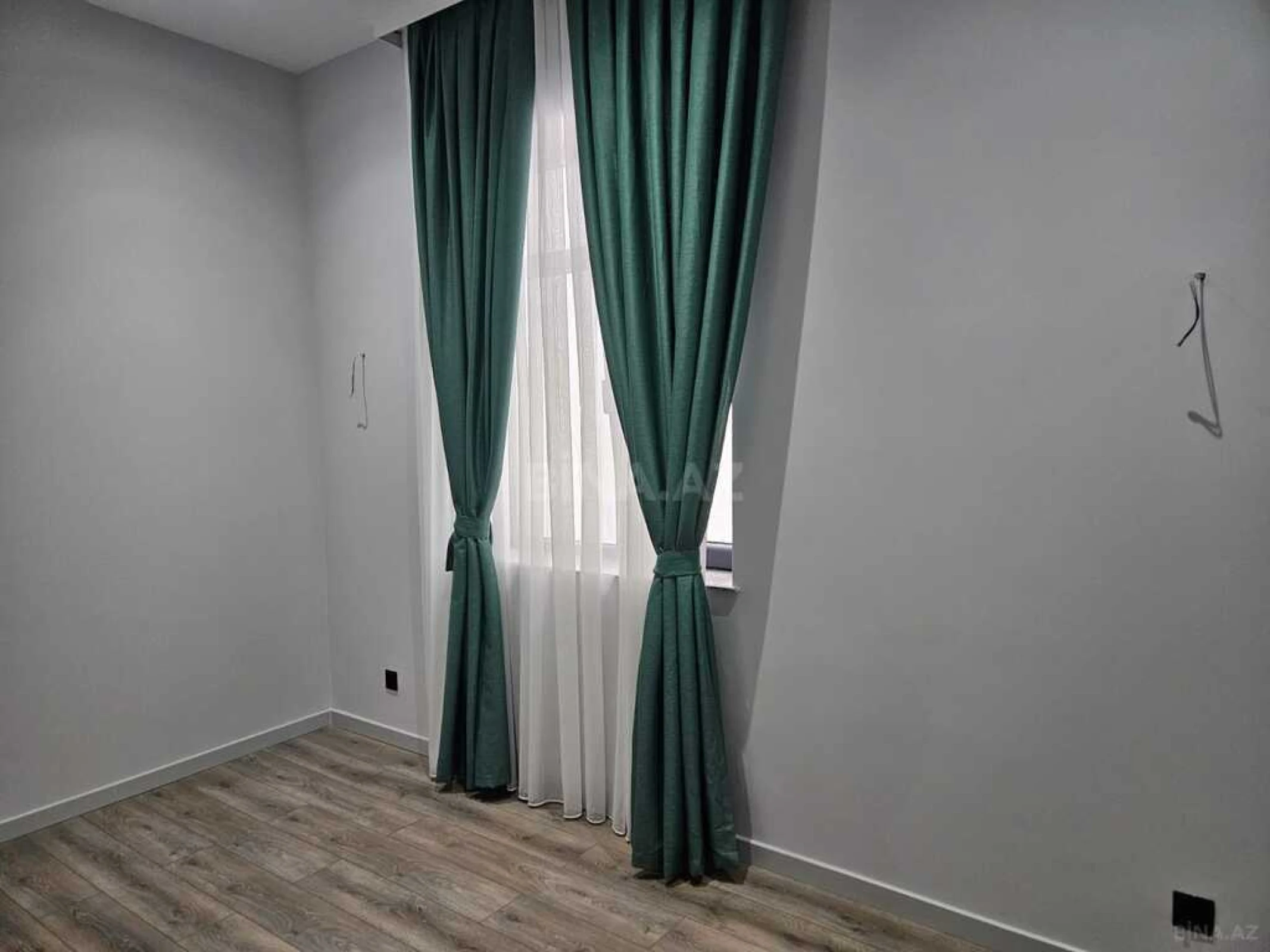 Satılır 4 otaqlı həyət evi 135 m²