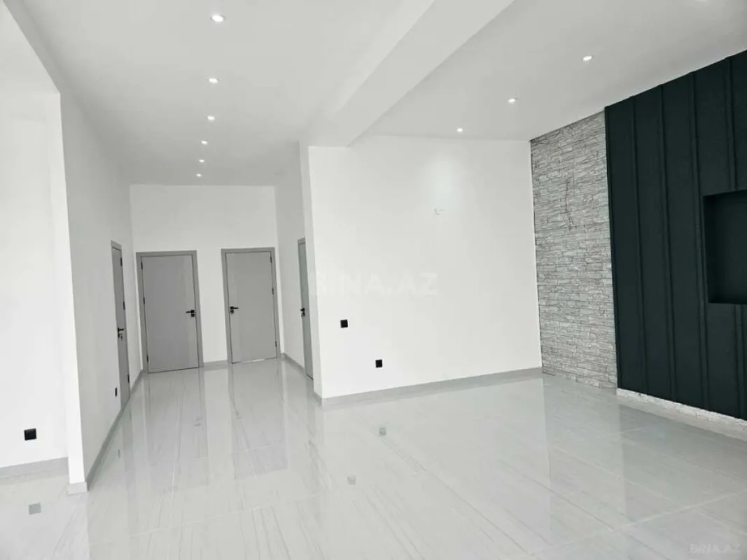 Satılır 4 otaqlı həyət evi 135 m²