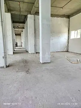 Satılır obyekt 1100 m²