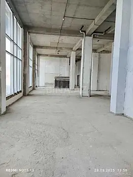 Satılır obyekt 1100 m²