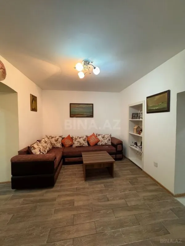 Satılır obyekt 70 m²