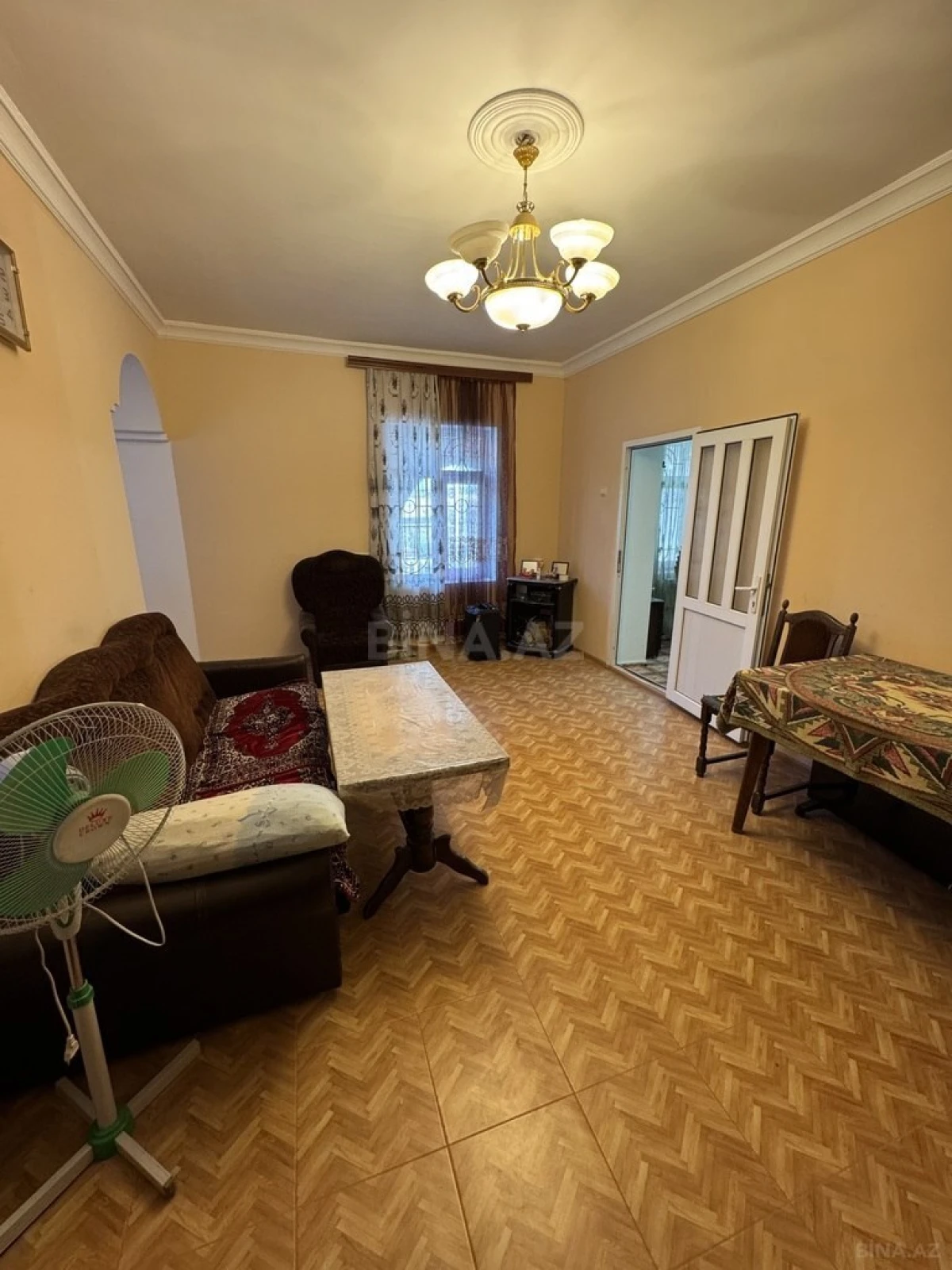 Satılır 7 otaqlı həyət evi 190 m²